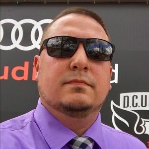 Meet your Posher, Michael